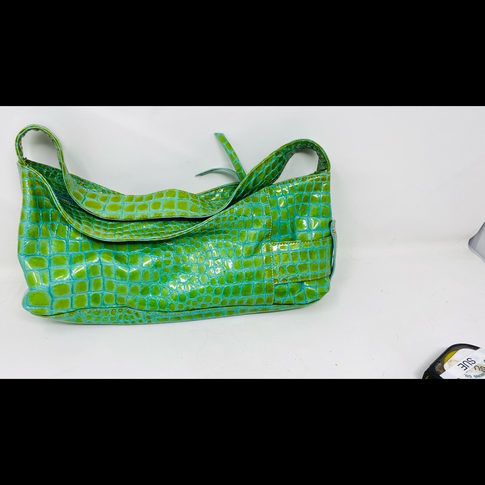 Handbag - Picture 5 of 6